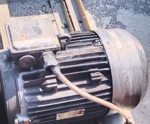roof-mounted motor